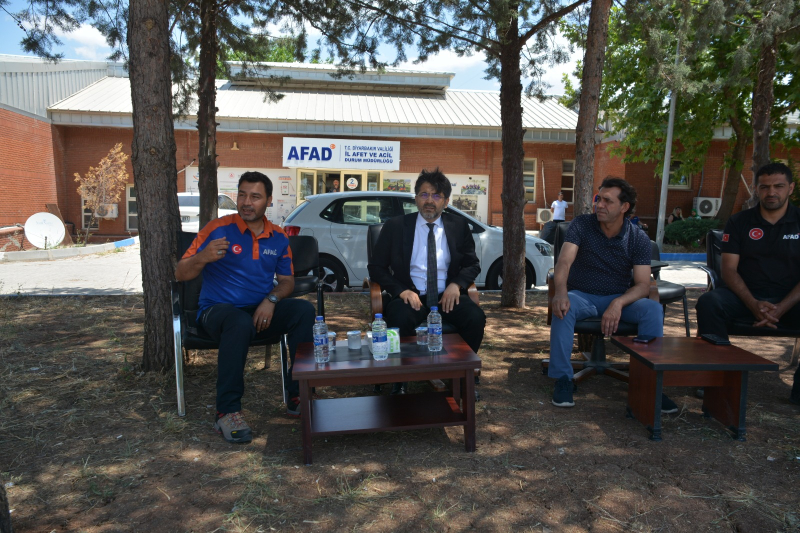 Dicle Üniversitesi Rektörü ve Yönetimi destek çıktı, özel güvenlik görevlisi ekip kurdu