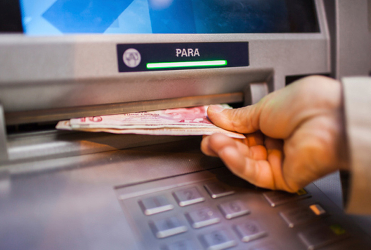 Danıştay İptal Etti! Artık Bankalar Ücret Alamayacak