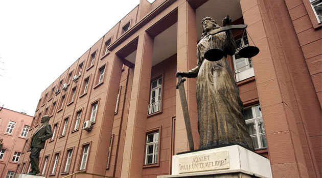 Dedikodu Yaptı, İşten Atıldı... Mahkeme ''Hak Etmiş'' Dedi