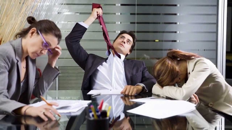 Dikkat! Kavga Etti.. İşten Tazminatsız Kovuldu!