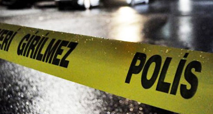 Esenler'de Bankada Soygun Girişimi! Güvenlik Görevlisi Soygunu Önledi