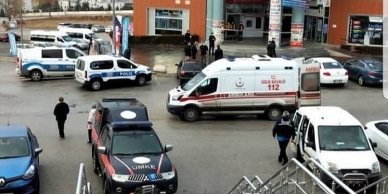 Güvenlik görevlisi soygun girişimini son anda önledi