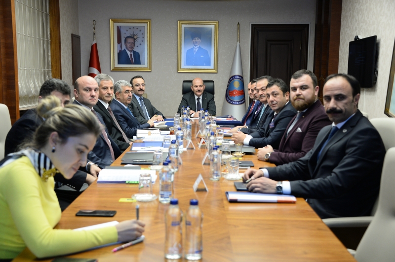 Güvenlik-İş Sendikasından İçişleri Bakanı Soylu'ya Anlamlı Ziyaret 