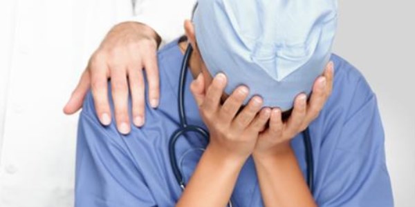 Hastanelerde şiddete karşı şifreli önlem!