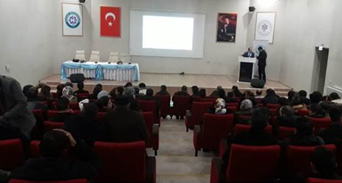 Kafkas Üniversitesinde Özel Güvenlik Görevlilerine Eğitim Semineri 