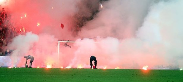 Olaylı Maça 55 Gözaltı!.