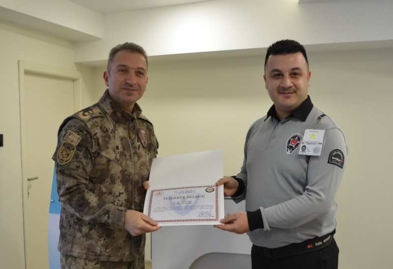 Özel Güvenlik Görevlisi, Yüzbinlerce Lirayı Kurtardı