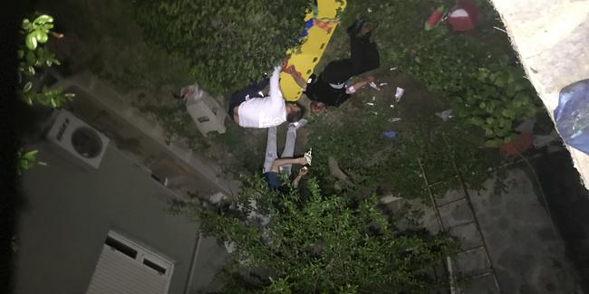 Özel Güvenlik Görevlisi 4 metreden aşağı düştü