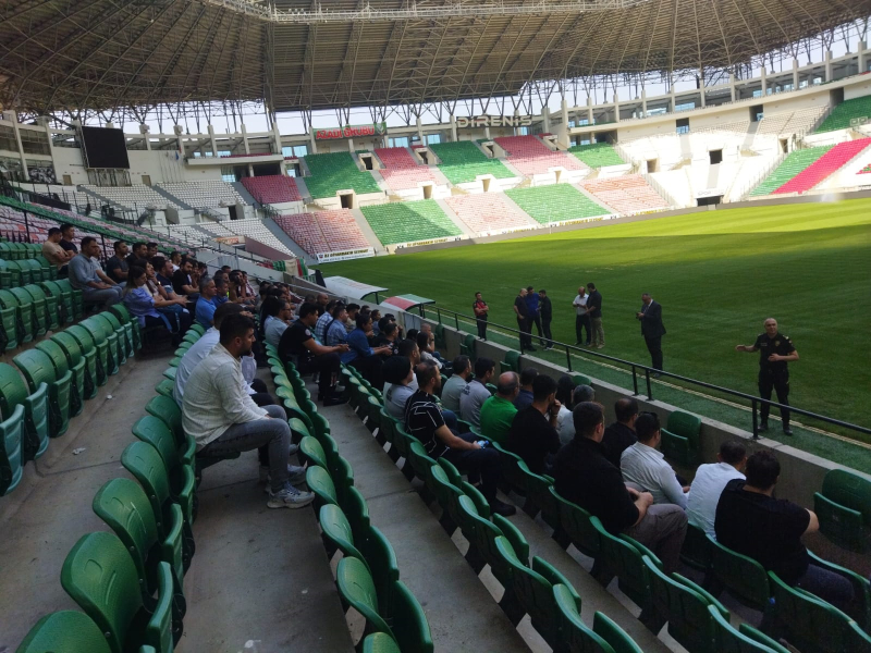 Özel Güvenlik Görevlilerine Spor Güvenliği Eğitimi Verildi