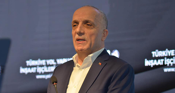 Türk-İş Başkanı Atalay, Kitlerin Kadroya Giremediğini Müjde Beklediklerini Söyledi