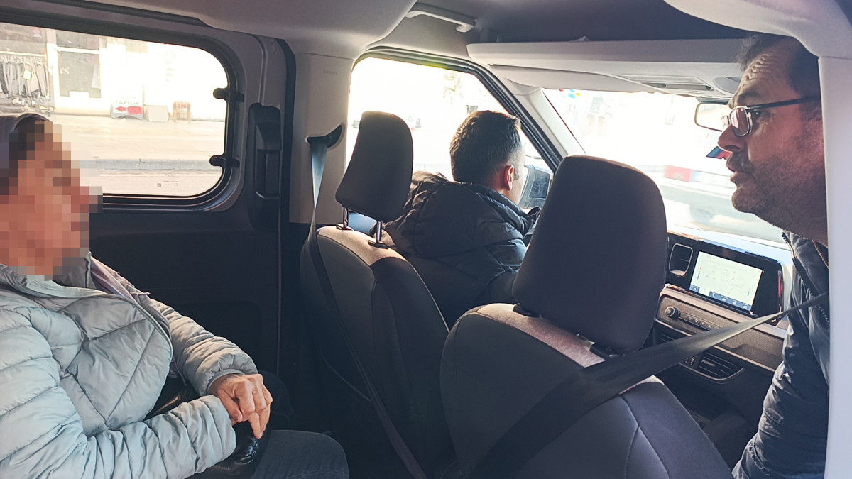 Emekli kadını dolandırılmaktan banka özel güvenlik görevlisi kurtardı